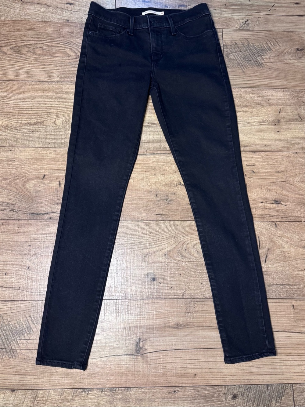 Levi's 311 Women's Black Skinny Jeans - Stretch Fit Retro Minimalist Chic Grunge